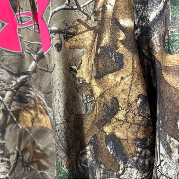 Under Armour Realtree Xtra camo/pink hoodie sweatshirt, size 2XL - Picture 2 of 16